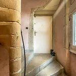 Апартаменты In | Saint-paul & Parking Лион